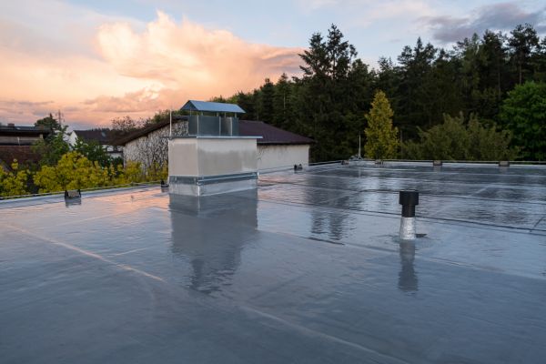 Rubber Roof Power Washing - Rubber Roof Power Washing Auburn, Alabama